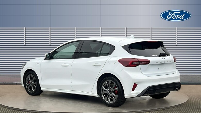 Ford Focus 1.0 EcoBoost Hybrid mHEV 155 ST-Line 5dr Auto Petrol Hatchback